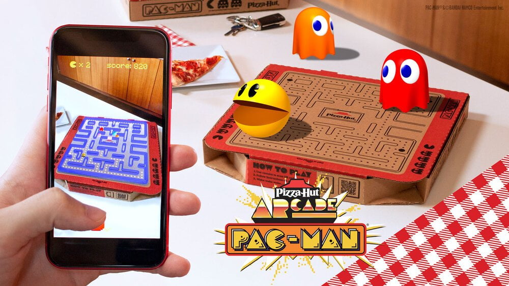 pizza hut pac man game on mobile phone